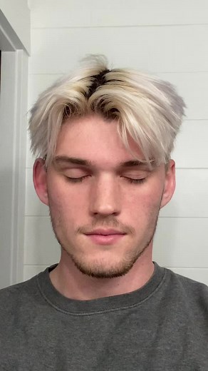 John Constantine Cosplay - DC Comics Costume Inspiration