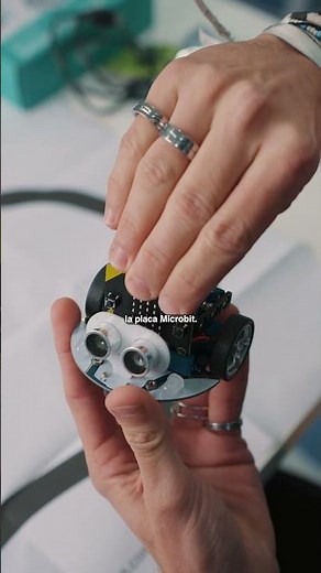 Conoce a nuestro robot más simpático, el Cutebot. #robotica #programacion #microbit