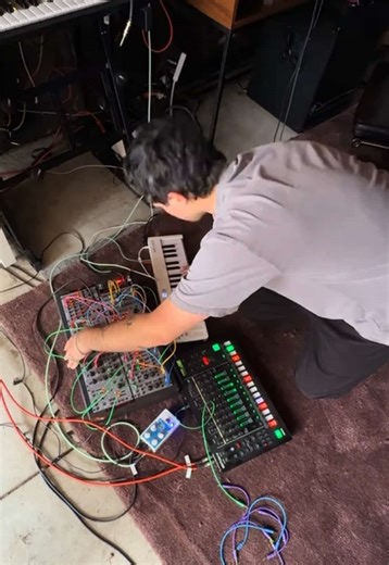 Mastering Modular Synths: 5-Hour Patching Session