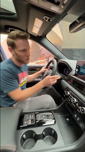 Honda's TRAILWATCH camera system!!