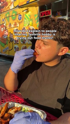 Some people golf... I try food trucks 😮‍💨🌮