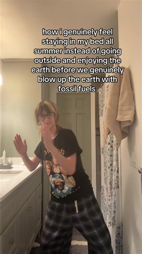 yall we actually need to lock in and help the earth instead of laying in your bed, scrolling social media and giving into propaganda that you see because “it makes sense” go outside, pick up trash and help your earth before we go extinct when i’m 40 #earth #fossilfuels #fyp #awareness
