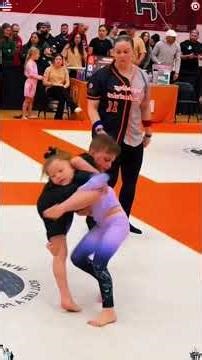 pequeña pero gran poder de pelea #ufc