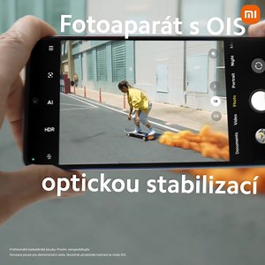 32K views · 73 reactions | Užijte si dokonalý zážitek z každodenních aktivit s řadou Redmi Note 12. 朗 Díky fotoaparátu s optickou stabilizací pořídíte ostré a živé záběry ať už jste kdekoliv.  Nyní pořídíte telefony za výhodné ceny  https://bit.ly/Xiaomi–Xmas Veselé Vánoce.  #Xiaomi #Christmas | Xiaomi Česká republika | Facebook