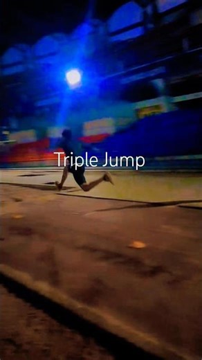 Triple Jump Slow Motion •2 Steps Fly Start Runway Approach •11m •9m Out