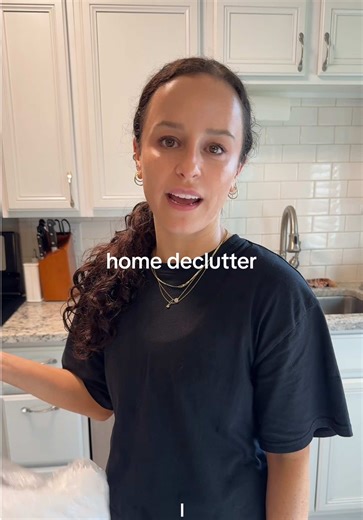 I have had the idea to declutter an area of my home once a week and I’ve been putting it off forever! finally decluttering and starting with my freezer #declutter #homeorganization #cleantok