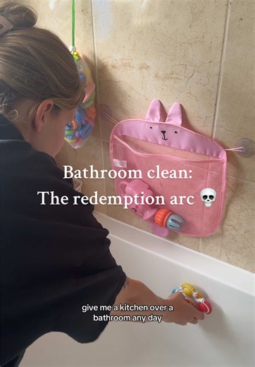 Bathroom Cleaning: My Accidental Science Experiment 😅