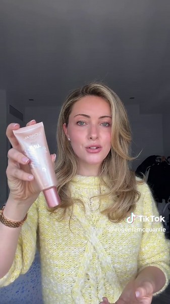 L'Oréal Lumi Glow Shine review: How to use Lumi Glotion for glowing skin