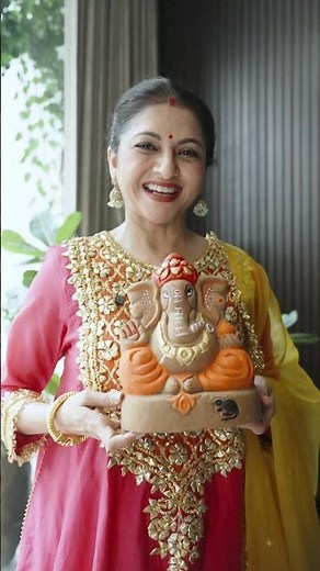 Ek Naya Tarika Ganpati Bappa Ko Ghar Laane Ka! | Gomay Ganesh | #shorts