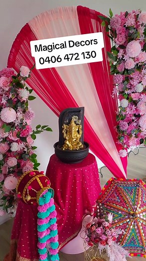 Melbourne Housewarming Decor: Pink Floral Magic