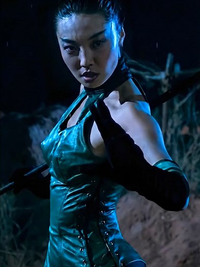 Exploring Jade from Mortal Kombat Annihilation (1997)
