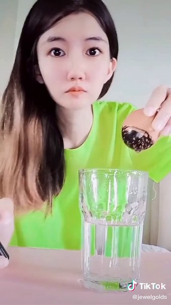 Jewel Gold Acapella: A Captivating Musical Experience