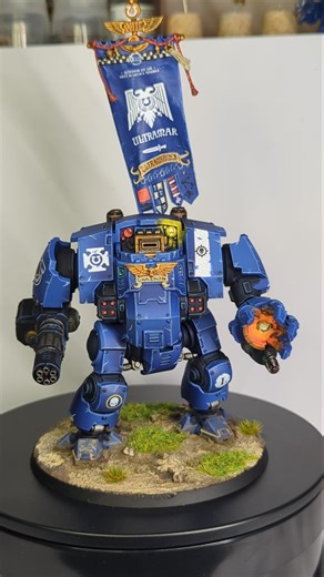 Ultramarines redemptor dreadnought with a banner #40k #warhammer #miniaturepainting