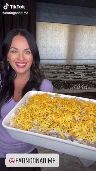 Delicious Hamburger Hashbrown Casserole for Easy Family Dinner