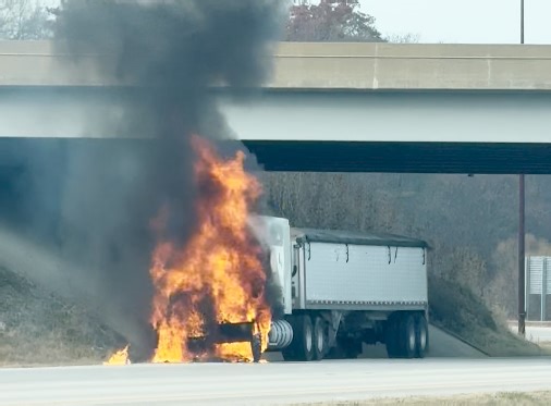 Semi-truck fire shuts down lane of EB I-72 in Decatur