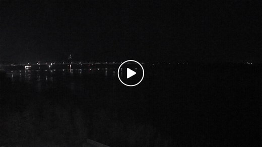 Mississippi River Cams - Bridge View
