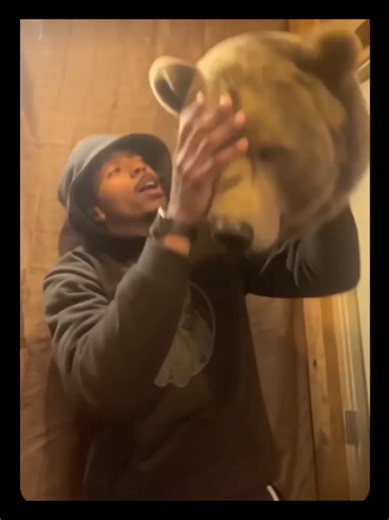 RED DOT 🔴 #internet #business #moretocome #algorithm #wshh