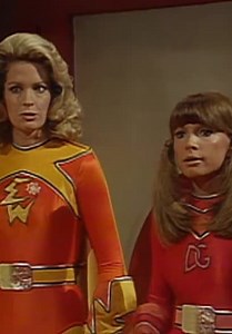 Electra Woman and Dyna Girl S01:E07 - The Spider Lady