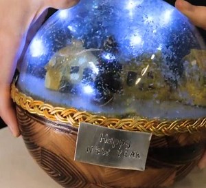 Magical Christmas creations! DIY ideas to brighten the season! | 5-Minute Crafts