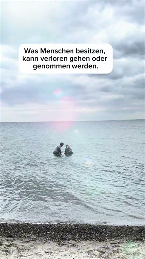 Was bleibt, wenn alles andere vergeht? | Eine Taufe in der Ostsee