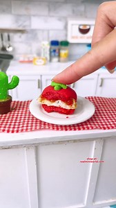 Tiny Cooking time 🥳 name this recipe! #ちびめし #ミニチュアフード #ガチャガチャ #ミニチュア #minicooking #tinyfood #miniaturekitchen | Realminiworld