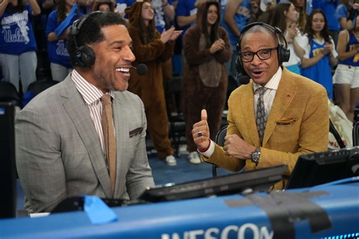 Gus Johnson Trashed For 'Disrespectful' Claim About UConn Women's Basketball