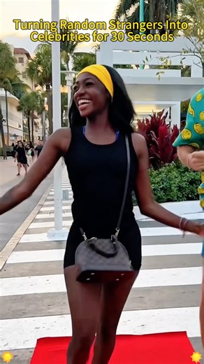 Turning Random Strangers Into Runway Models for 10 Seconds.#runwaychallenge#modelwalk