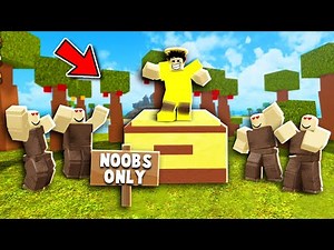 GOD PLAYER GIVES NOOBS INFINITY CHESTS! (ROBLOX BOOGA BOOGA)