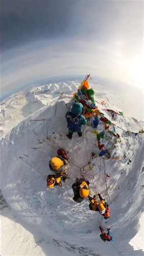Mount Everest Summit - Climbing to the top of the world #Everest #Shorts