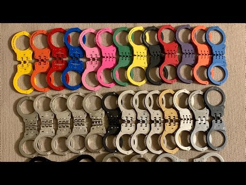 All 30 hinged handcuffs! Different handcuff brands.