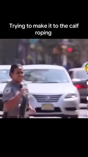 #funny #breakaway #roping #tiedownroping #tiedown #calfroper #calfroping #rodeo #belike #haha #late