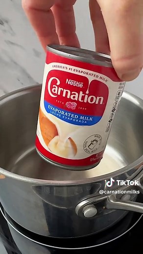 Carnation’s Classic Fudge Recipe for the Holidays