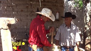 8.6K views · 158 reactions | La primer visita alos talentos de nuestra region. "A RIENDA SUELTA" Conduce el EL PROF: EDMUNDO NAJERA LA BOLA ESCUCHANOS LOS SABADOS A PARTIR DE LAS 8 DE LA MAÑANA. DON ANTONIO ORTIZ. | Radio Sol | Facebook