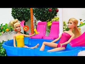 El verano con Barbie muñecas. Juguetes para niñas.