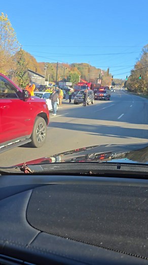 TRAFFIC - ACCIDENT NEW LEICESTER HWY IN FRONT OF THE QP GAS HOUSE | SKYline News