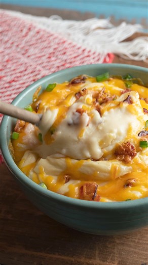 Comfort cravings activated 😌 Featuring the rich, creamy taste of Idahoan Foods mashed potatoes 🥔 | Ponderosa & Bonanza Steakhouses