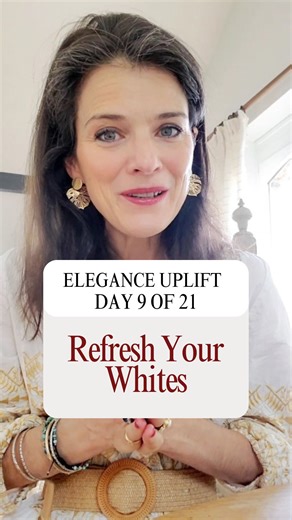 Aude de Vathaire on Instagram: "Refresh Your Whites: The Secret to Looking Instantly Polished Nothing ruins an elegant outfit faster than yellowing collars or dull white tops. 😩 Your whites—whether it’s a crisp shirt, a delicate blouse, or your favorite tee—are the foundation of a fresh and classy wardrobe. 🕊️ 🌟 Want to uplift your lifestyle with elegance? 🌟 Join my FREE Elegance List for exclusive tips, resources, and updates! Discover how to elevate your life with elegance and grace. What 
