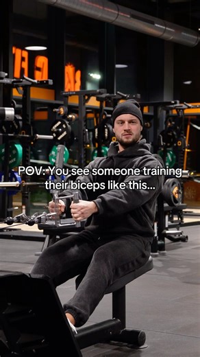 Machine Preacher Curls For Big Biceps #gym #bodybuilding #fyp