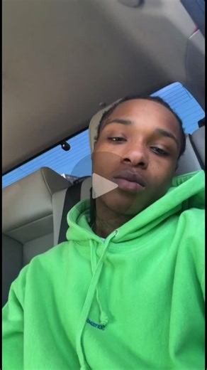 Lil’ Yae on Instagram: "mo money mo problems mo digits mo dollaz mo biness mo collars mo bitches ho problems💯💯💯💯"