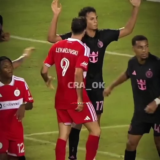 No Rodrigo De Paul with Lewandowski no, respect a legend . And they still want to add the other titles with Barcelona @CRA #lewandowski #rodrigodepaul #viralvideo #intermiamivschicagofire #futboltiktok | Rodrigo De Paul vs Lewandowski discussion
