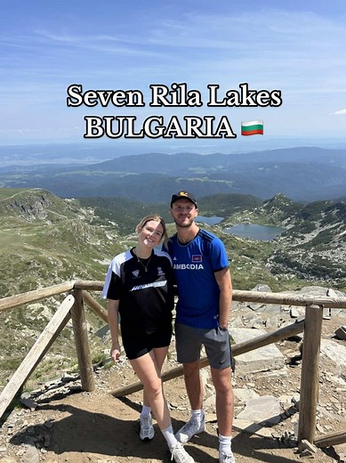 Hiking the Seven Rila Lakes in Bulgaria! 🇧🇬 Some of the most beautiful scenery I’ve ever seen, if you can hear me dying in the background, mind your business pls🥲 #sevenrilalakes #bulgaria #sofia #hiking #backpacking #traveltips #thingstodoinbulgaria