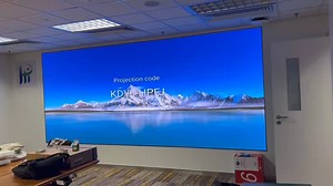 Do you want to install an advanced #leddisplay in your conference room or showroom that everyone can see clearly? It is better than regular TV viewing, the size is larger and clearer. This is a indoor P1.53 12.6x6.3ft ultra HD screen we installed door-to-door for a company. Customers are very satisfied with our products and services. It can be customized to any size according to your wall, and the warranty is 3-5 years. If you want to install an led display of any size in your shop, restaurant, 