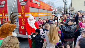 Area Walmart stores honored for spreading Christmas cheer