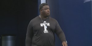 Elijah Robinson begins tenure as Texas A&M’s interim head coach