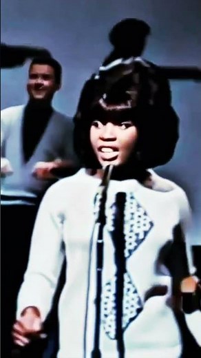 Little Eva - The Loco-Motion [Americana] 4K Remastered 1