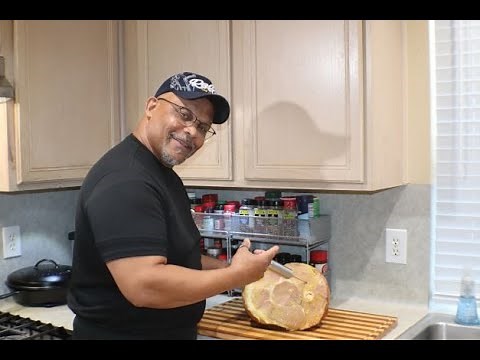 Injecting A Ham The Best way !!! #InjectingHam,#SmokedHam,#Smoking