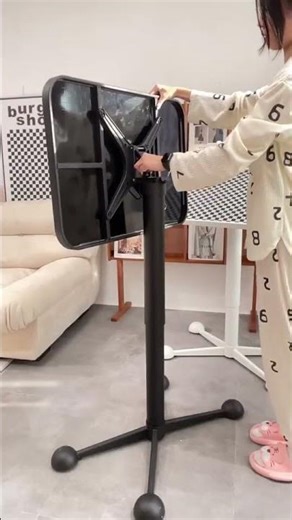 高さも角度も自由自在。くつろぎ作業が叶うサイドテーブル✨ #サイドテーブル #昇降テーブル #角度調整 #キャスター付き #shorts #cuumy