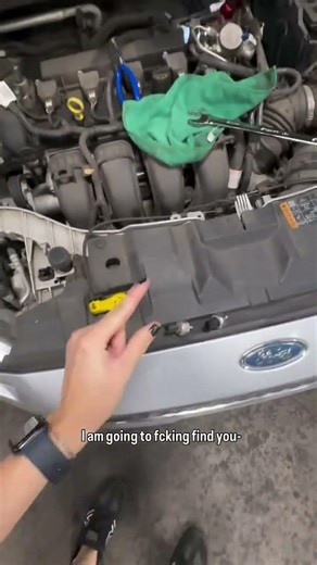 literally couldnt even tap/helicoil bc sensor🙃 #cartok #mechanic #mechaniclife #ford