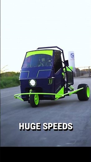 This is no ordinary tuk tuk 👀 🛺 🎥: fullgas818