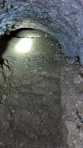 KEMİK DOLU YERALTI ŞEHRİ #cappadocia #define #underground #kemik #mezar #yeraltı #kesvet #macera